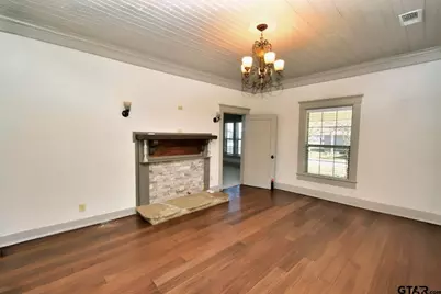 269 E Holley St, Alba, TX 75410 - Photo 12
