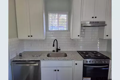 2435 Waterwood Dr, Chandler, TX 75758 - Photo 6
