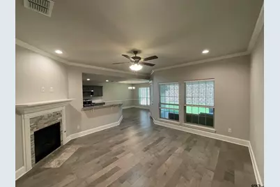 815 E Grande Blvd, Tyler, TX 75703 - Photo 8