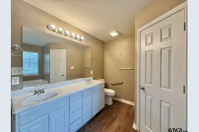 15919 Brittain Ct, Lindale, TX 75771 - Photo 12