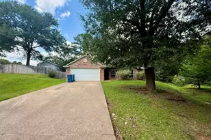 15919 Brittain Ct, Lindale, TX 75771 - Photo 1