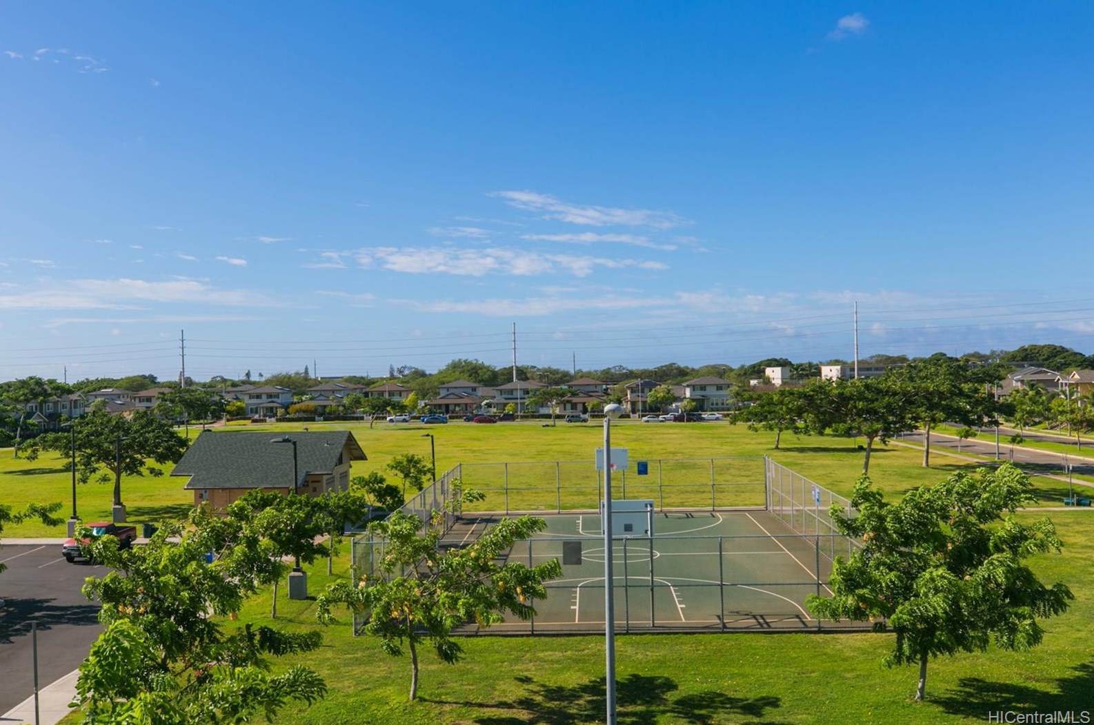 1020 Kakala St #825, Kapolei, HI 96707