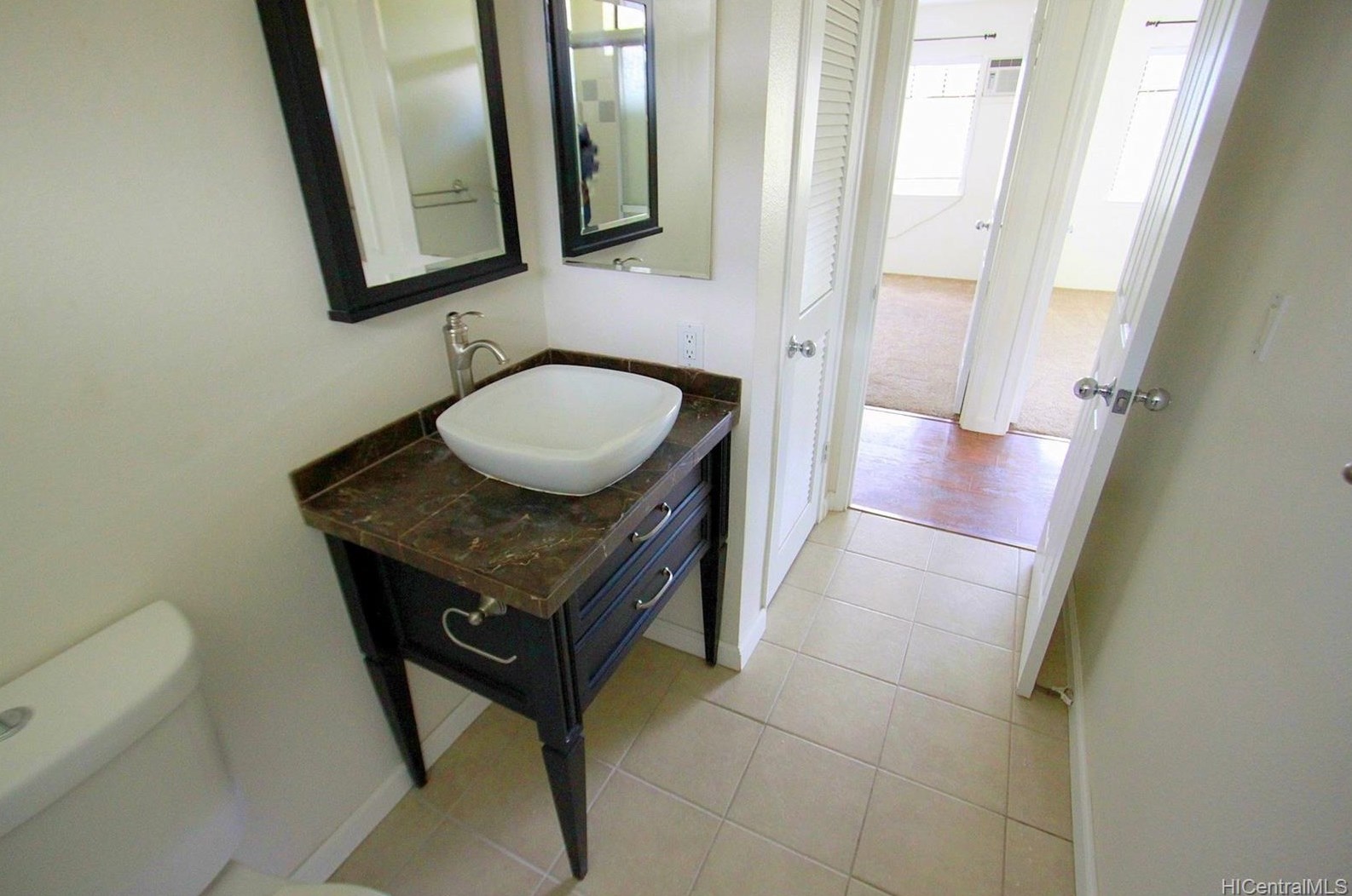 94-1080 Keahua Loop, Waipahu, HI 96797-0054