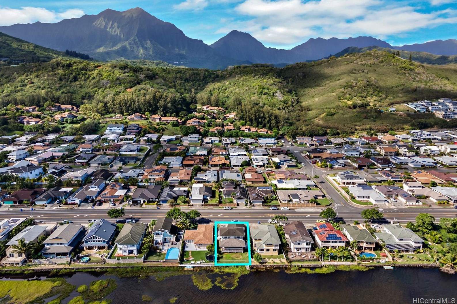 445 Keolu Dr, Kailua, HI 96734-4200