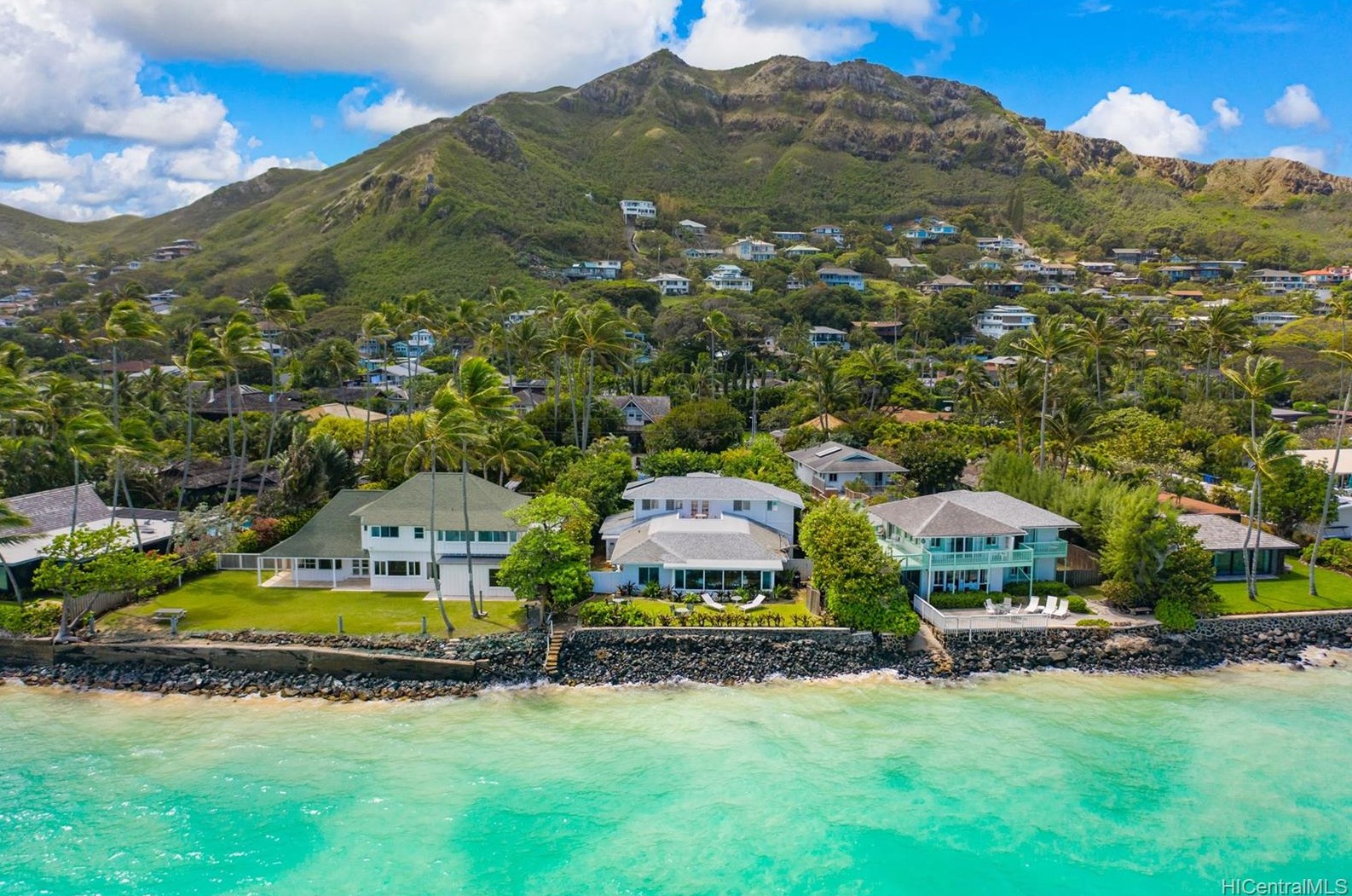 1218 Mokulua Dr, Kailua, HI 96734-3248