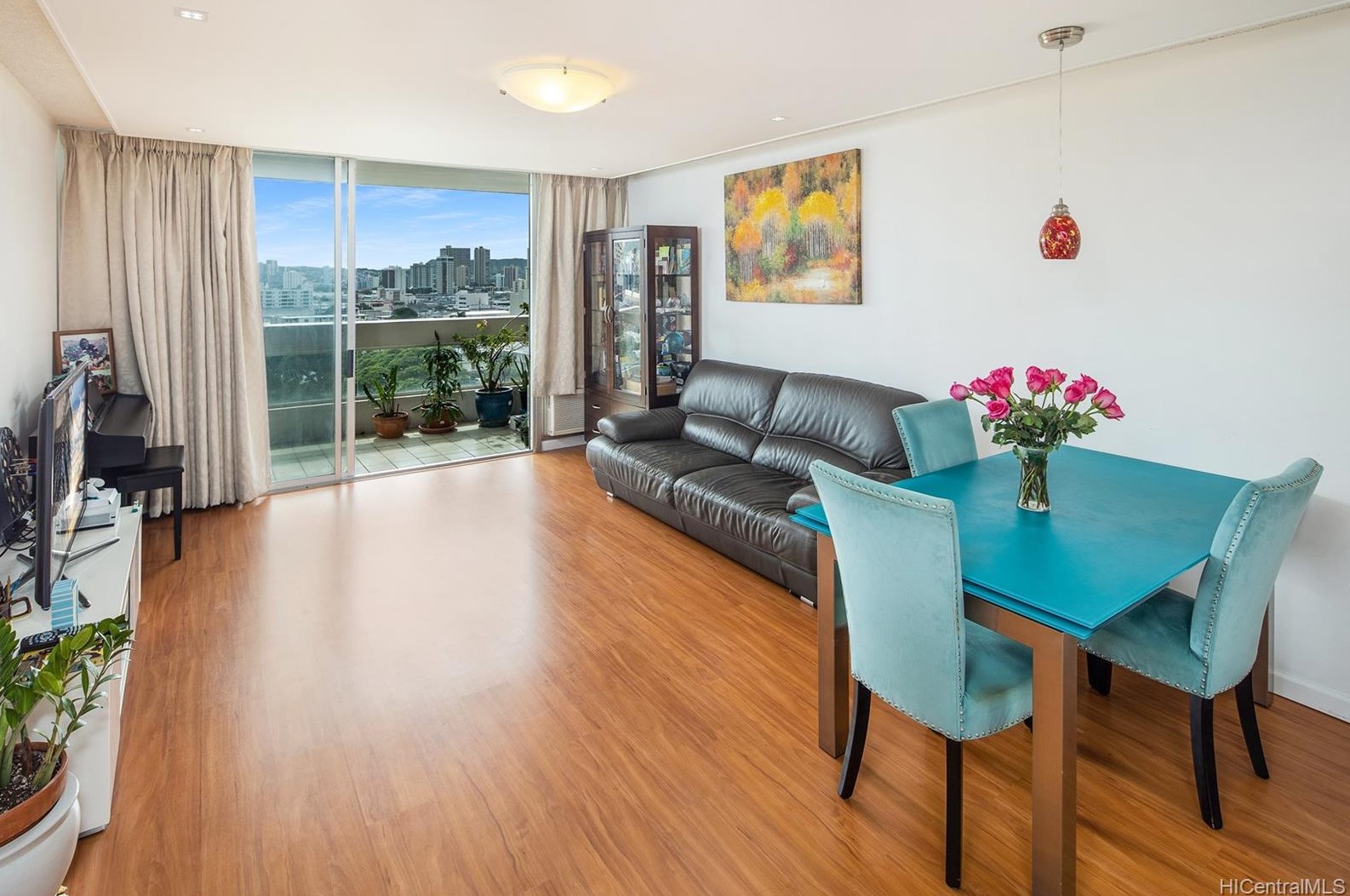 1212 Punahou St #1003, Honolulu, HI 96826