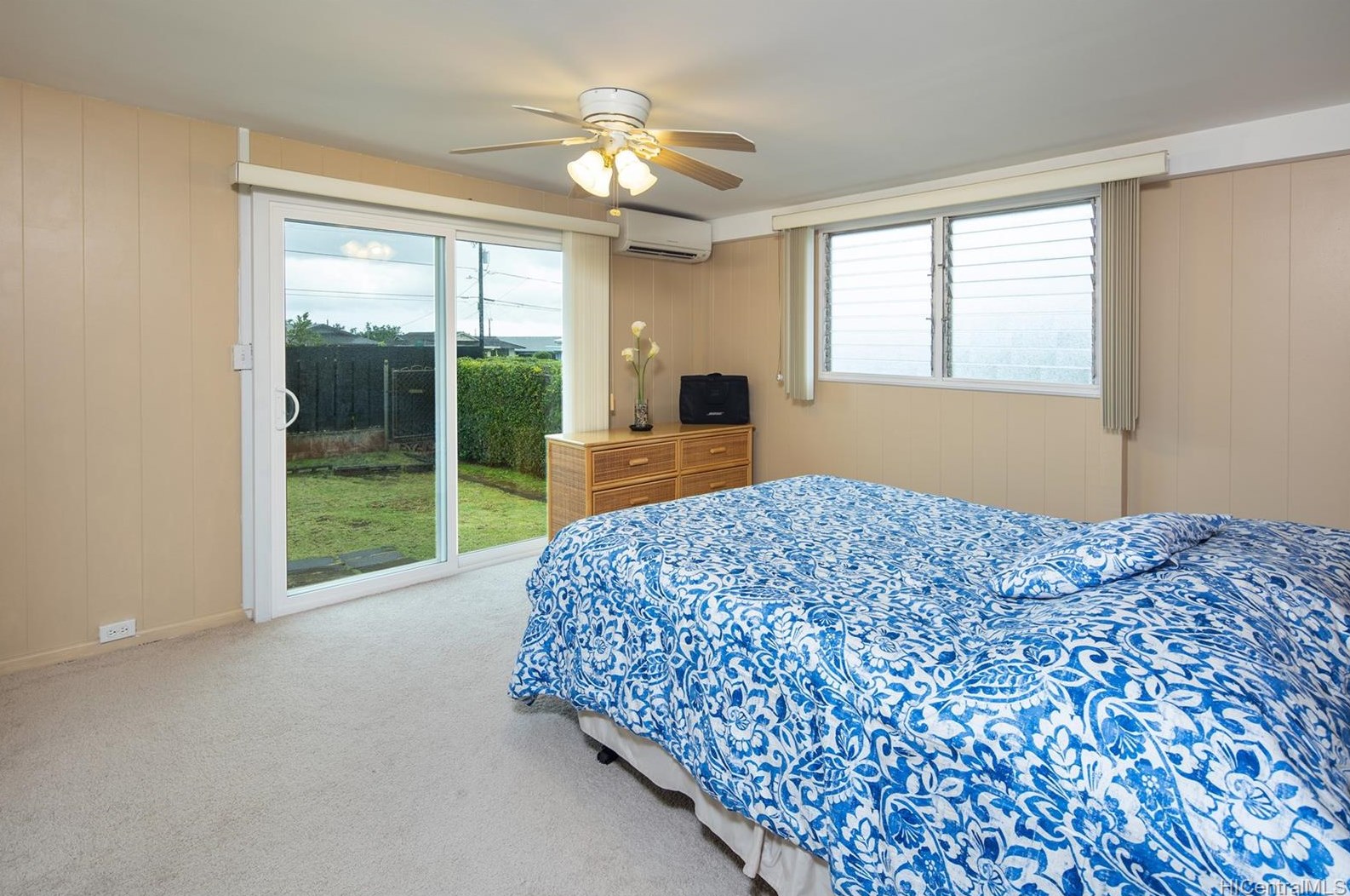 1312 Kaweloka St, Pearl City HI  96782-1939 exterior