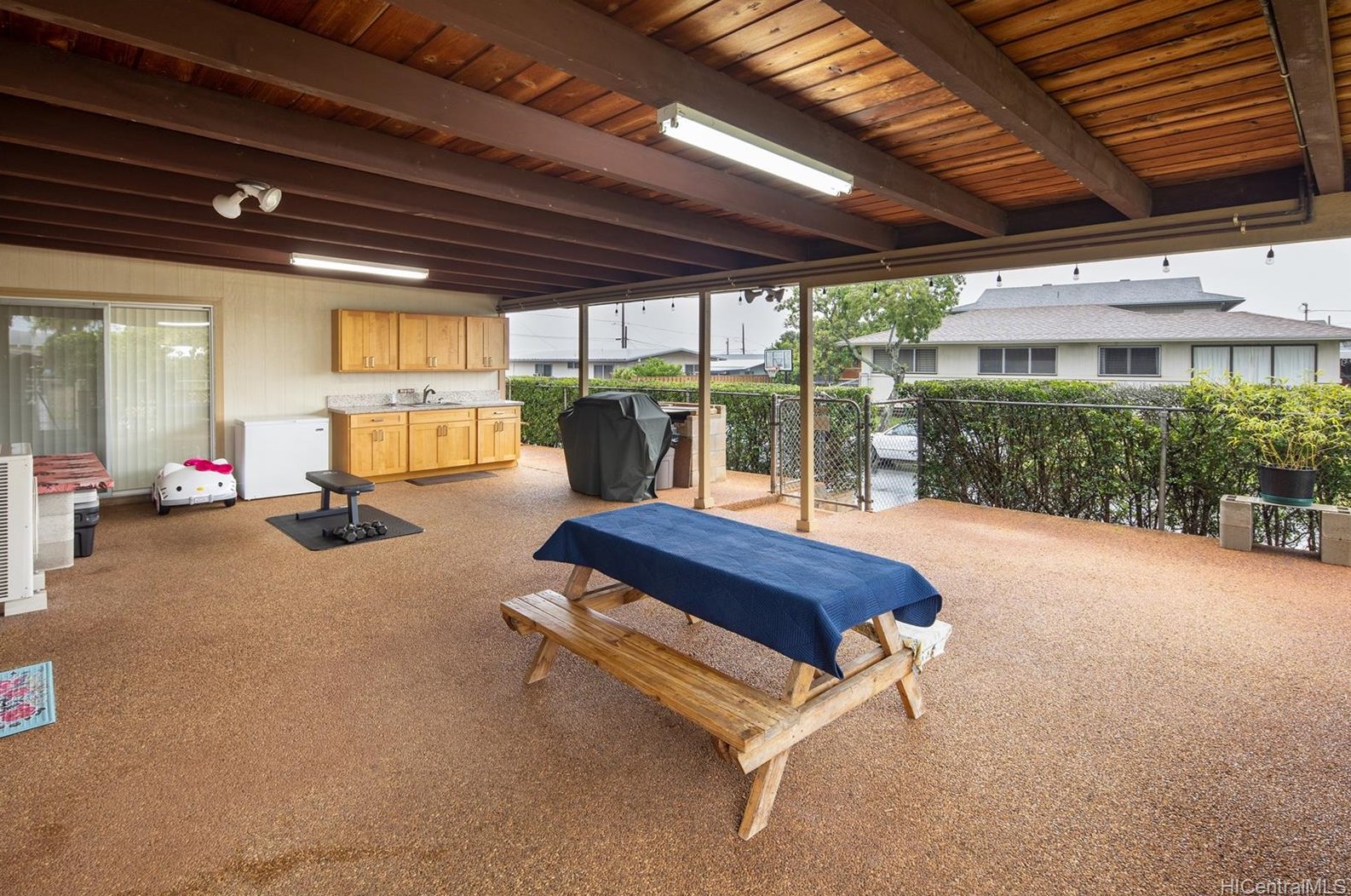 1312 Kaweloka St, Pearl City HI  96782-1939 exterior
