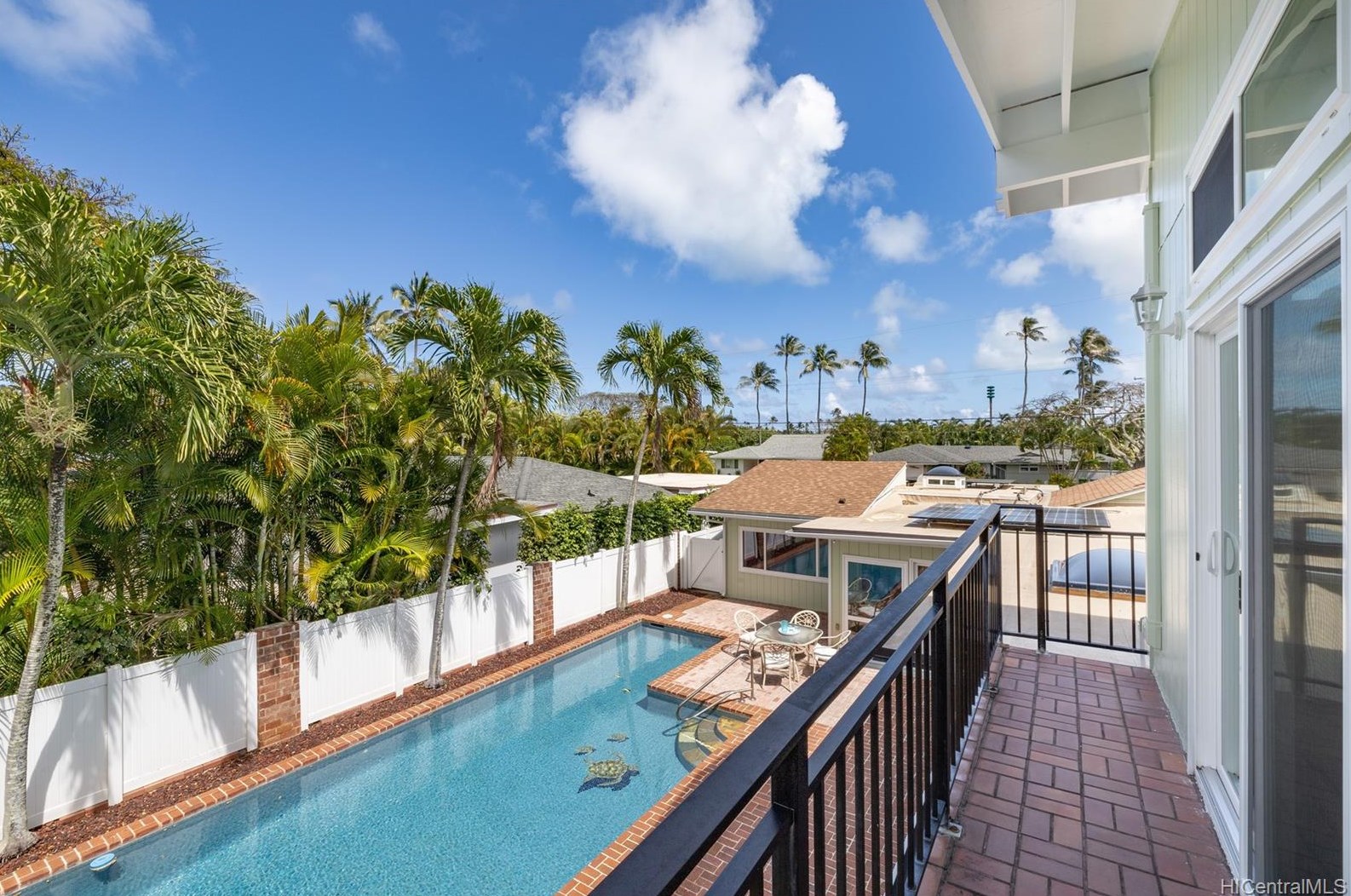 1203 Kainui Dr, Kailua HI  96734-1934 exterior