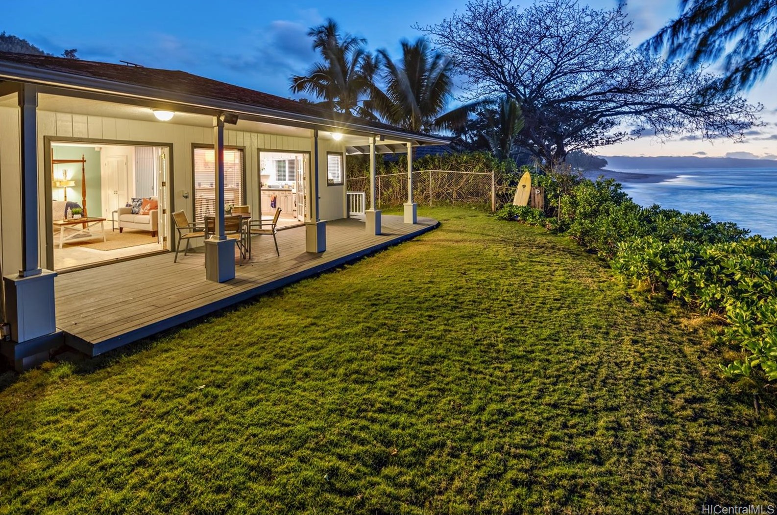 59-251 Ke Nui Rd, Haleiwa, HI 96712