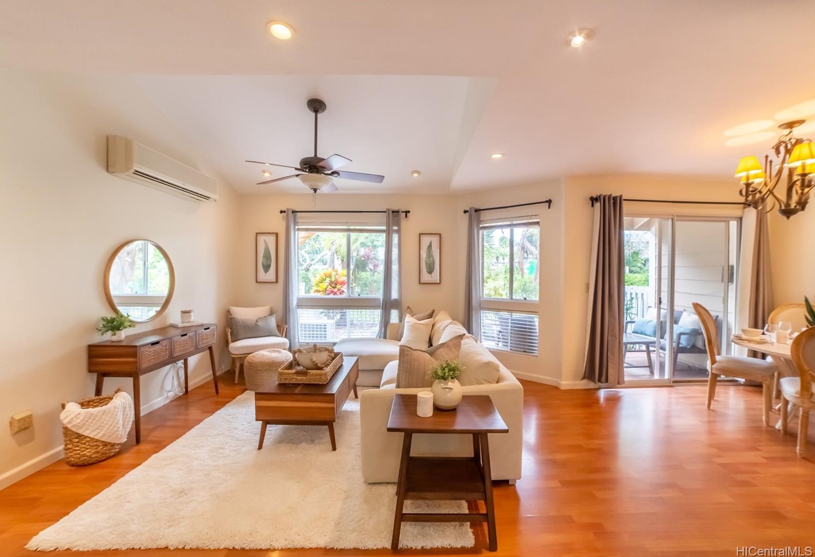 94-817 Lumiauau St #a103, Waipahu, HI 96797