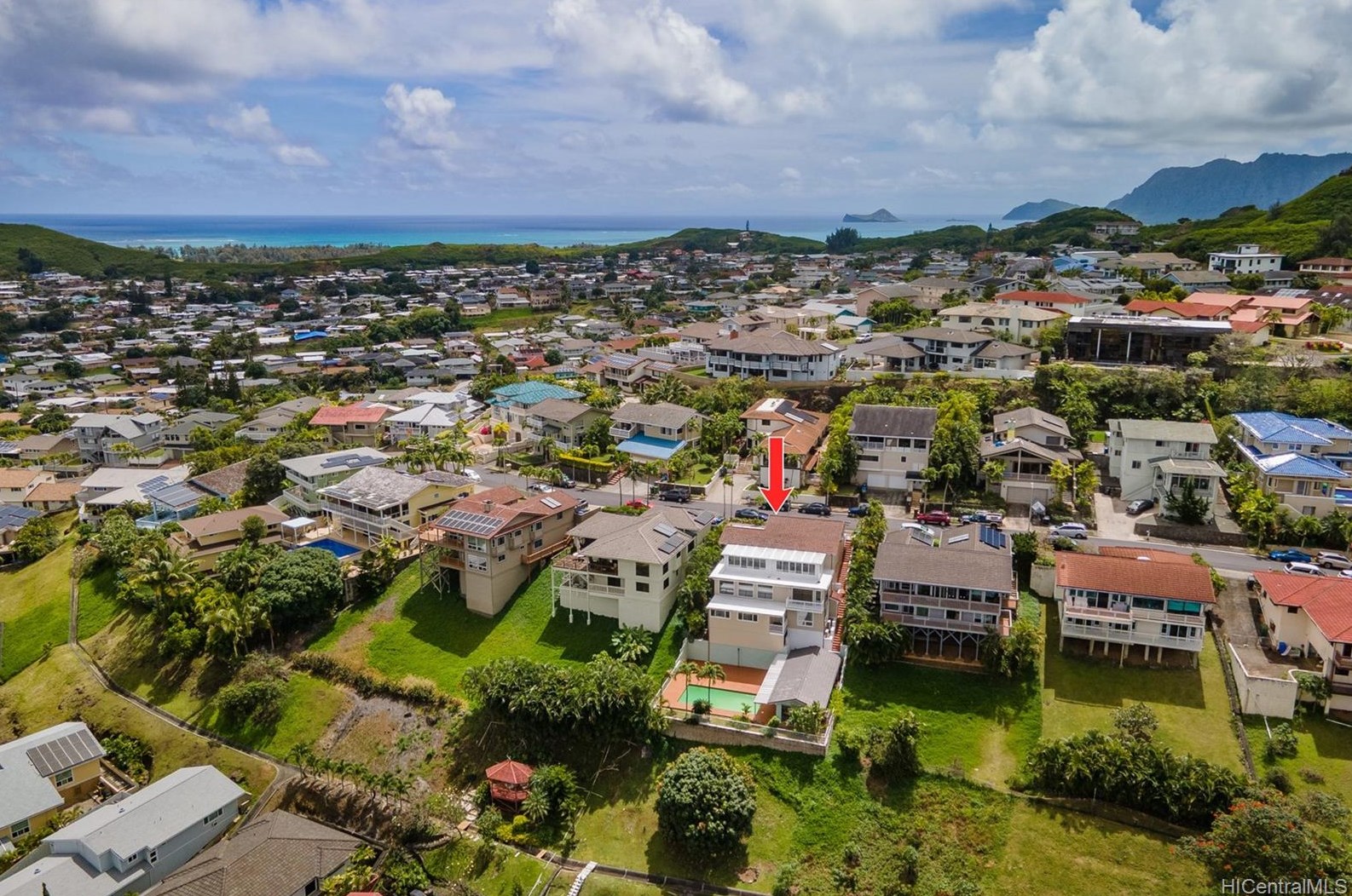 1326 Aulepe St, Kailua, HI 96734-4162
