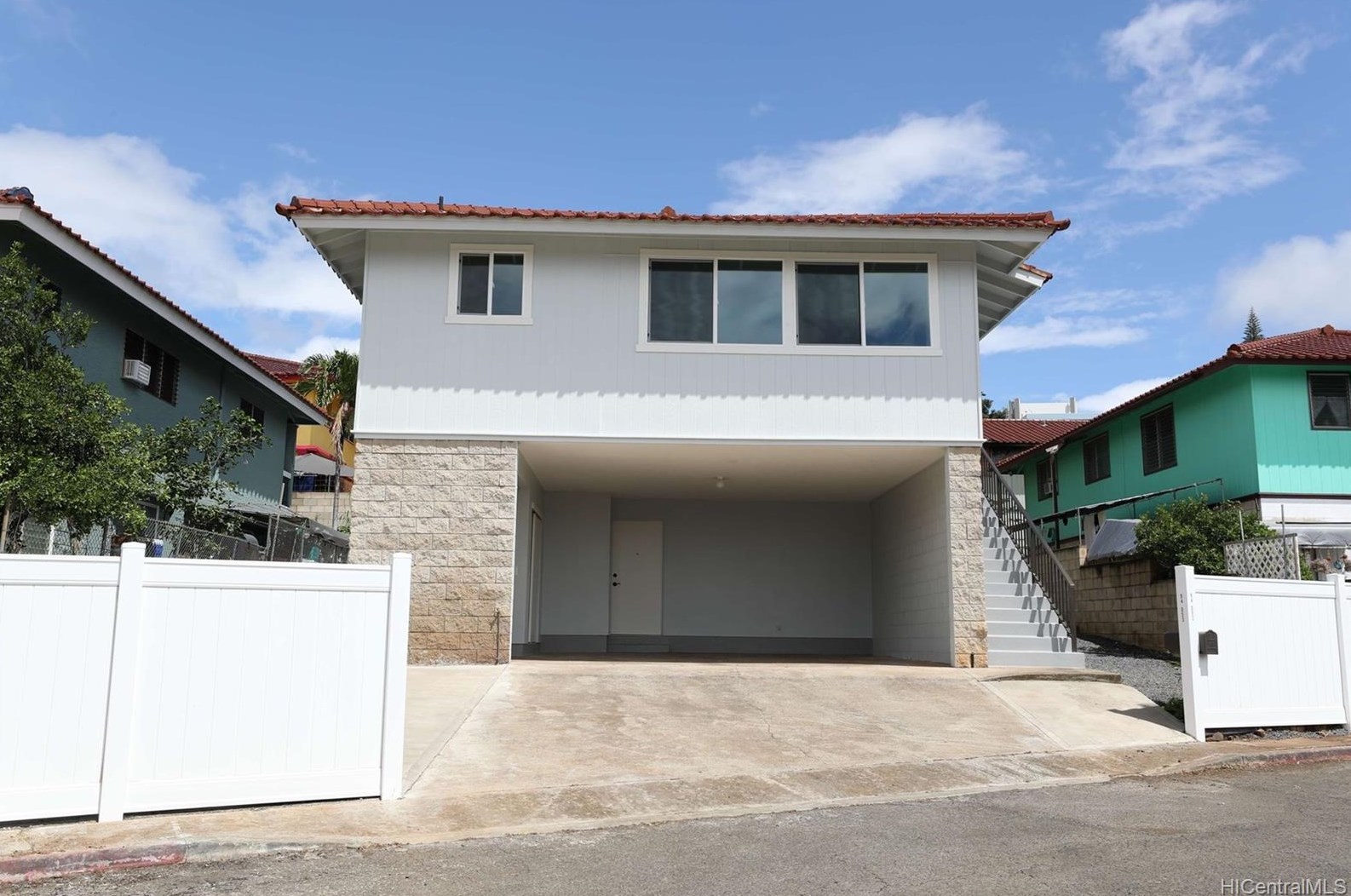 94-053 Waikele Loop, Waipahu, HI 96797-2640