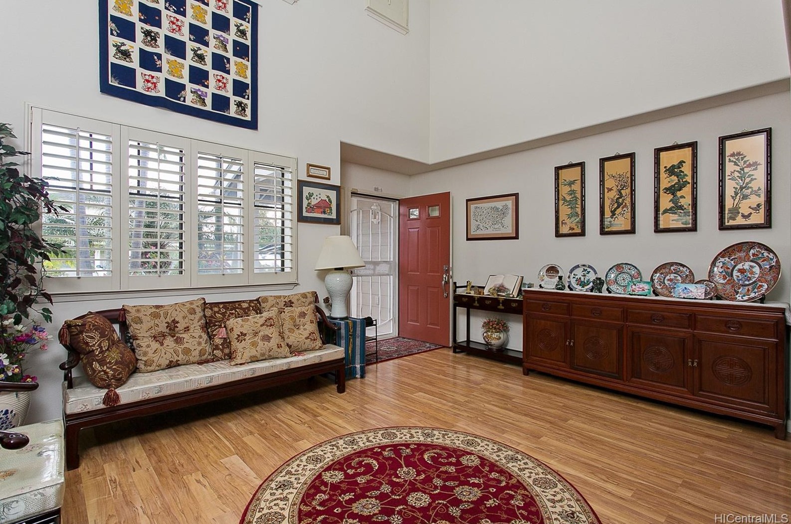 94-1033 Halepili St, Waipahu, HI 96797