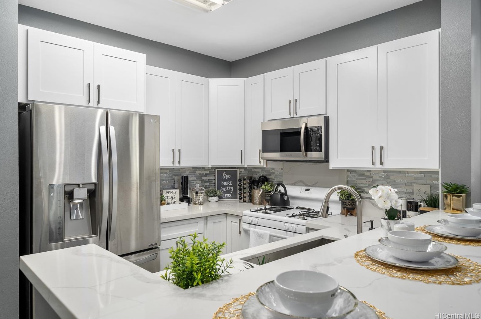 91-1001 Waaula St #c, Kapolei, HI 96707