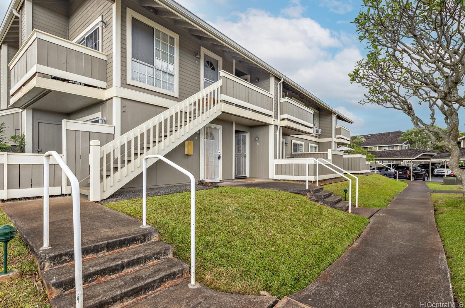 94-1420 Kulewa Loop #t, Waipahu, HI 96797