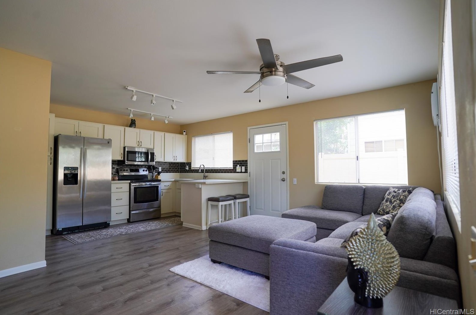 91-1941 Luahoana St, Ewa Beach, HI 96706-5908