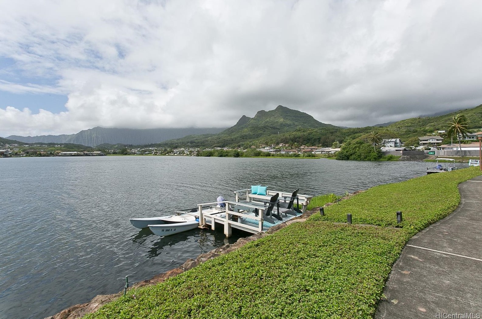 523 Keolu Dr #b, Kailua, HI 96734