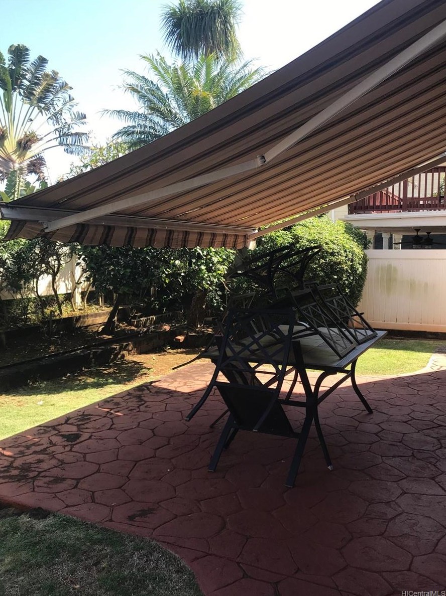 941021 Kanawao St, Waipahu, HI 96797-5712