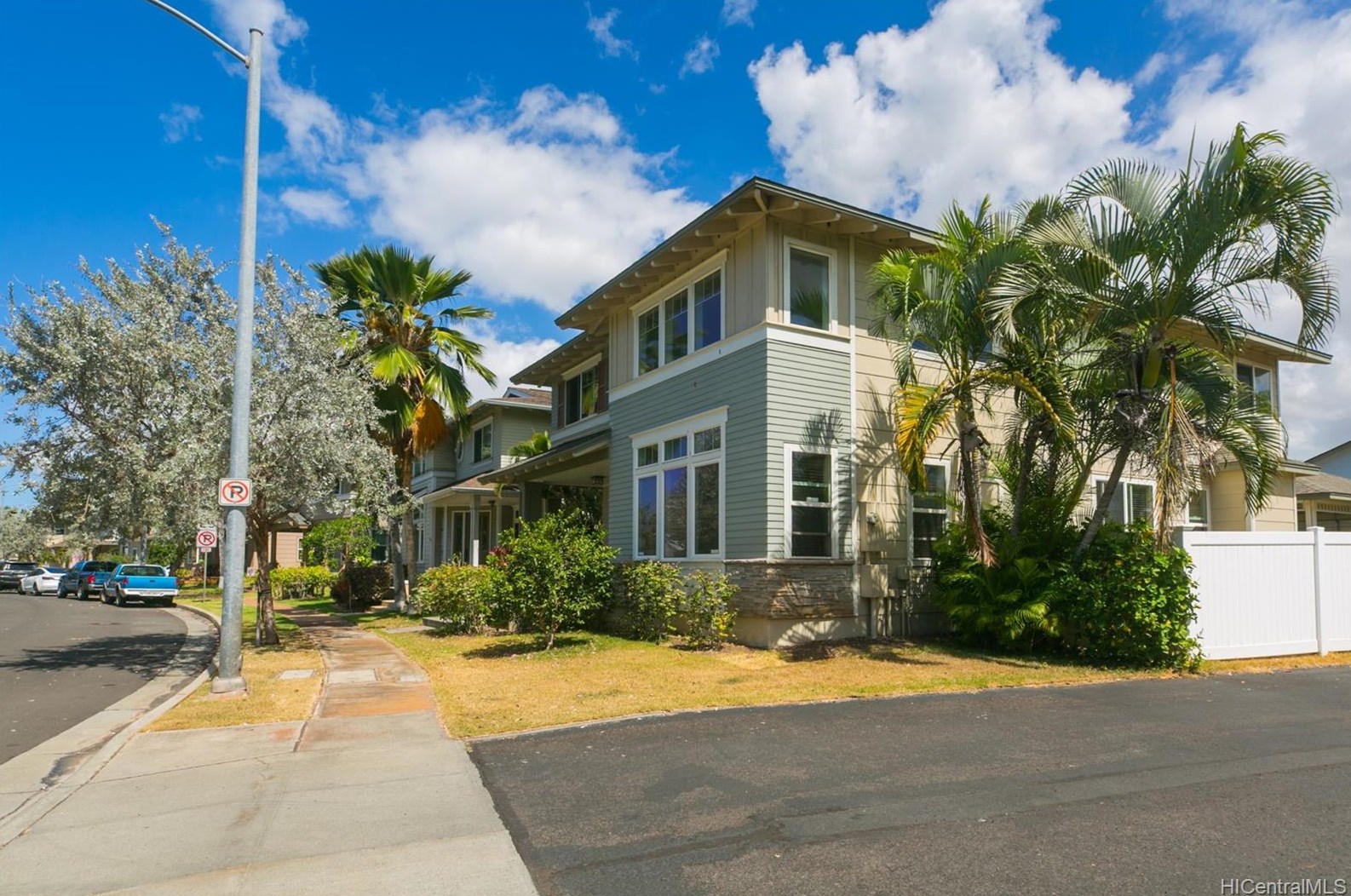 91-1010 Kaikoele St, Ewa Beach, HI 96706