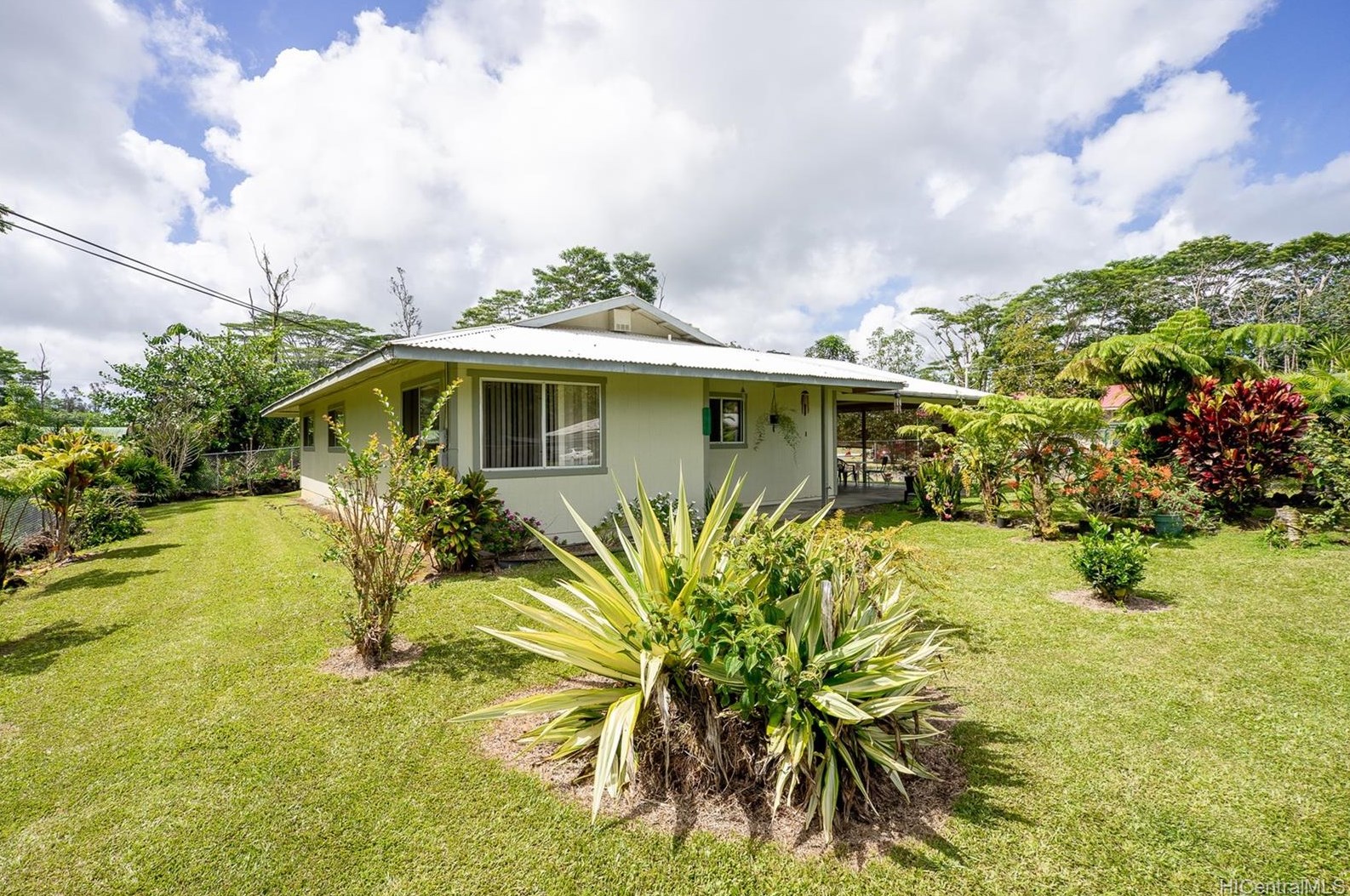 15-621 N Puni Mauka Loop, Pahoa, HI 96778