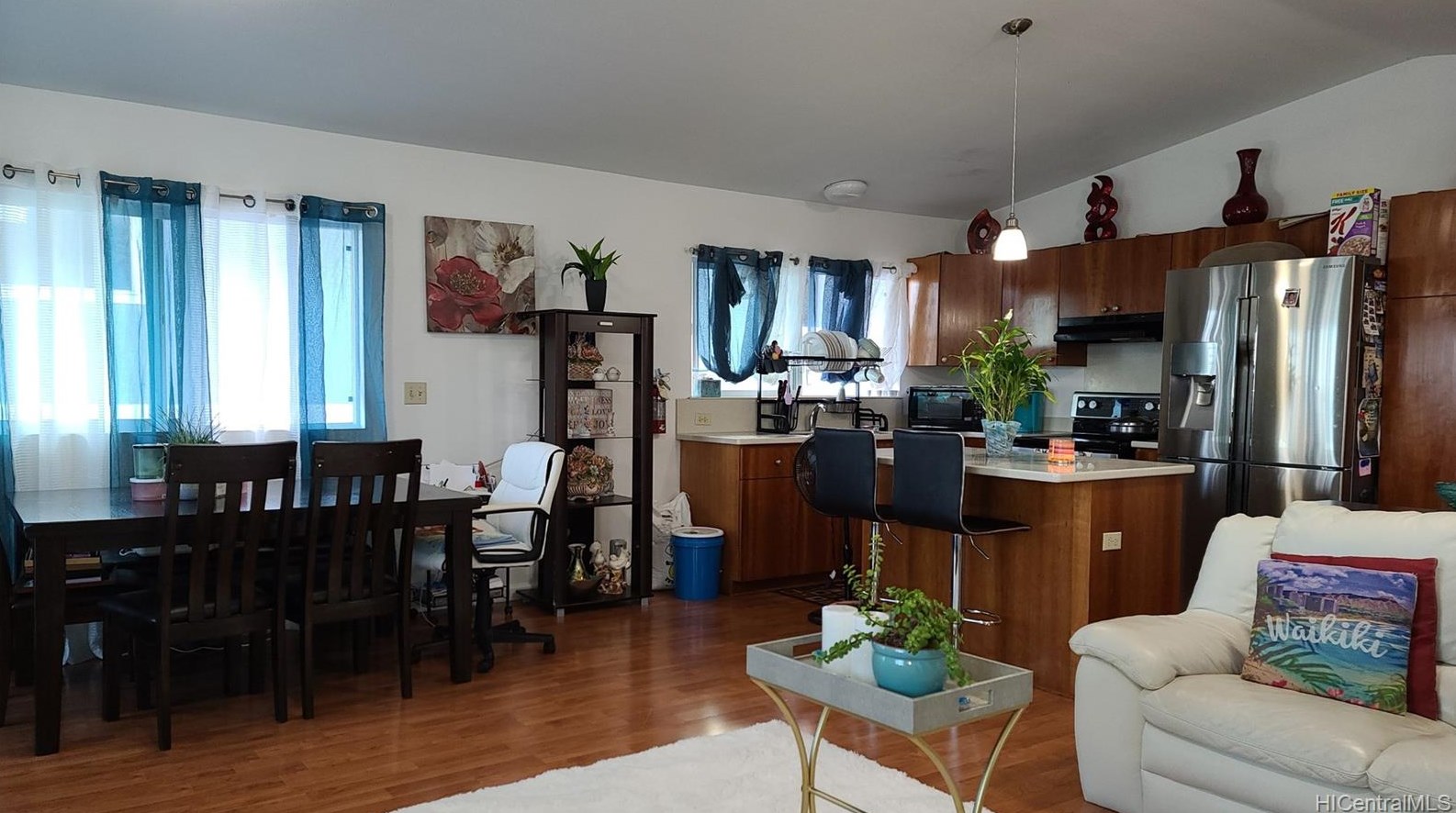 94-520 Koaleo St, Waipahu HI  96797 exterior