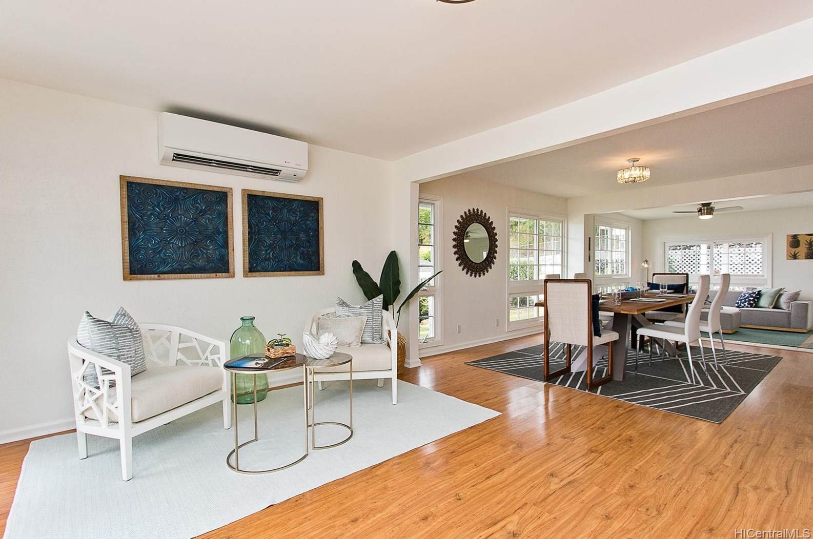 1245 Akiahala St, Kailua, HI 96734-4228