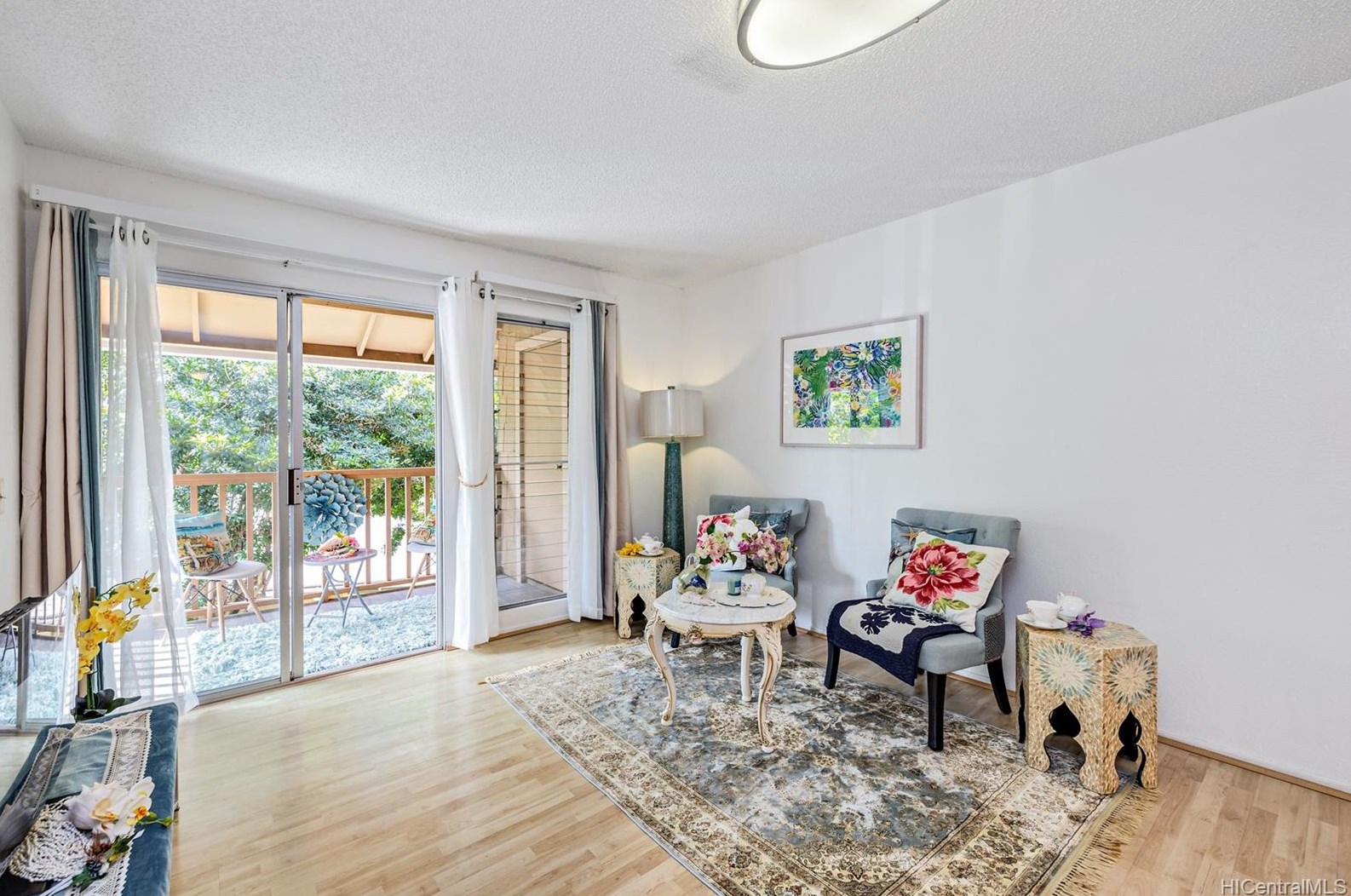98-1390 Koaheahe Pl, Pearl City, HI 96782-3077