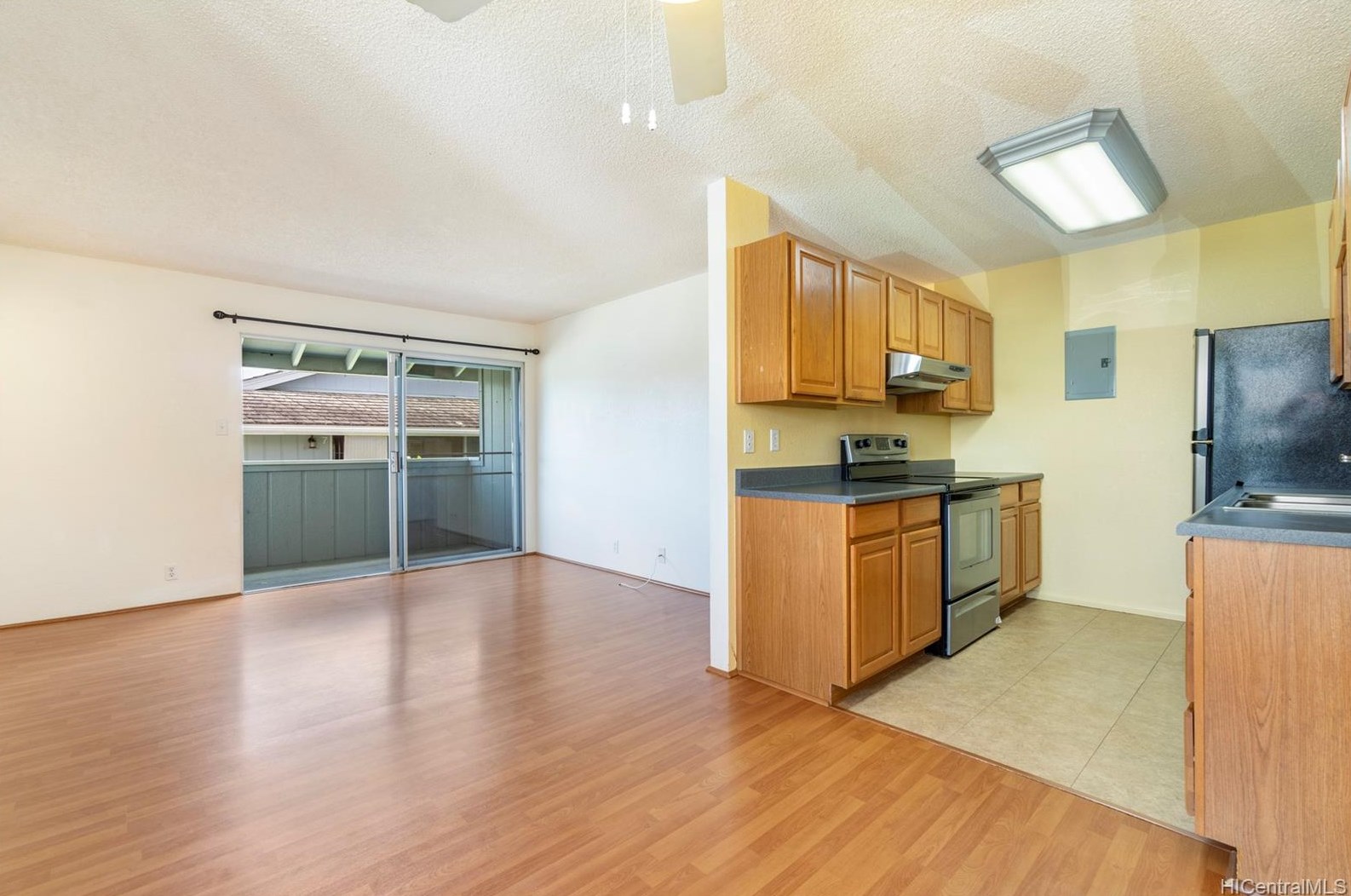94-1045 Paha Pl #t6, Waipahu, HI 96797