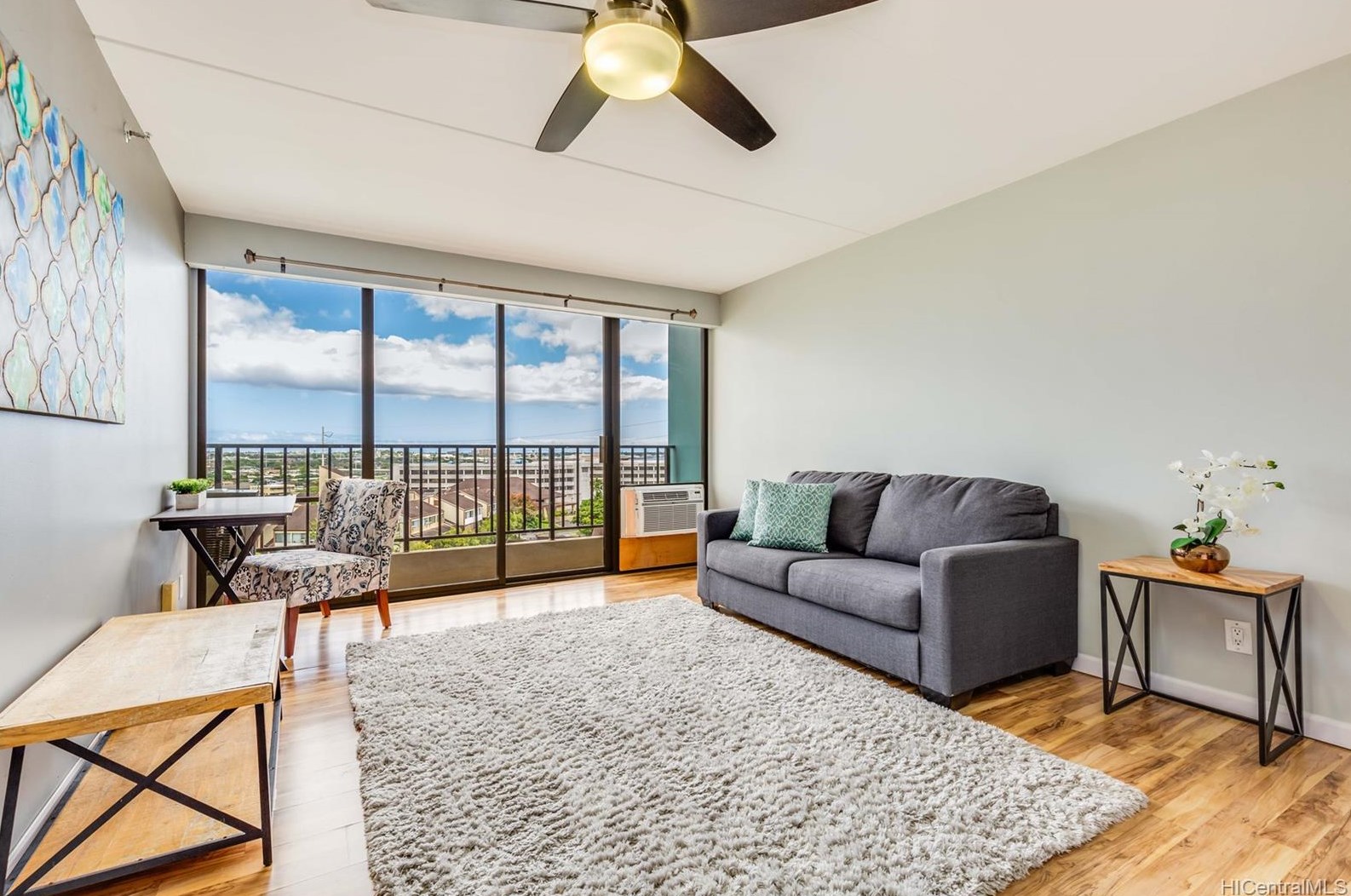 98-402 Koauka Loop #712, Aiea, HI 96701