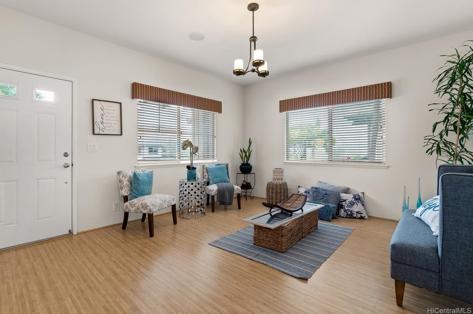 92-1473 Punawainui St, Kapolei, HI 96707