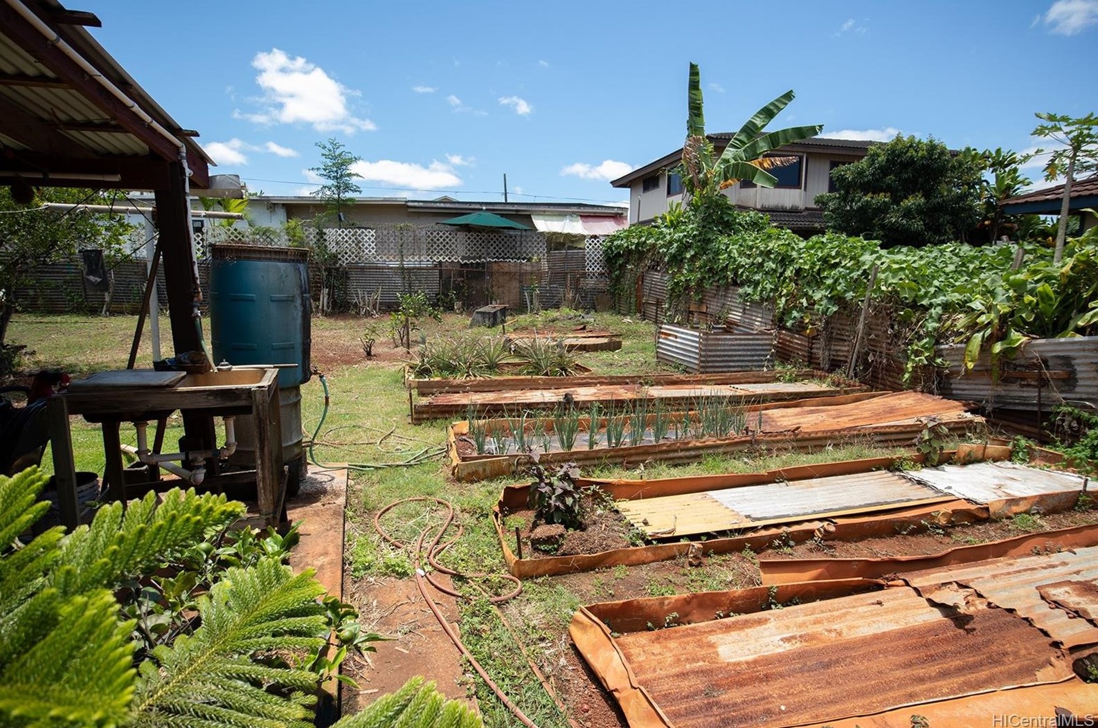 224 Circle Makai St, Wahiawa, HI 96786-1311