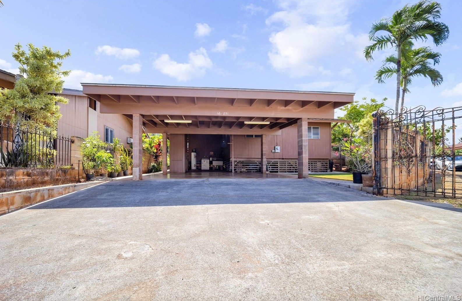 66851 Keakula St, Waialua, HI 96791