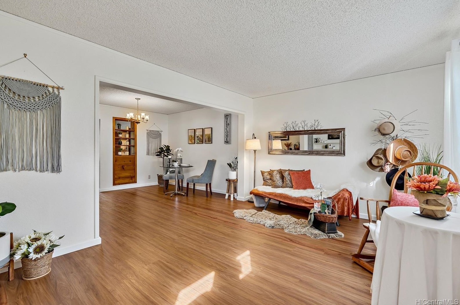 98-1414-C Koaheahe St, Pearl City, HI 96782-2437