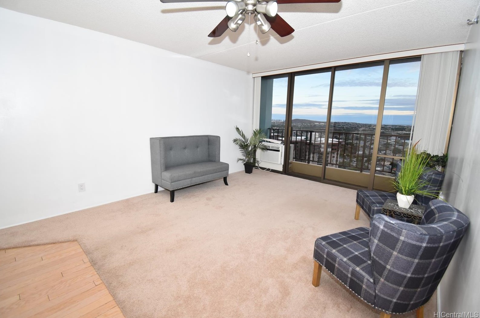 98-402 Koauka Loop #2414, Aiea, HI 96701