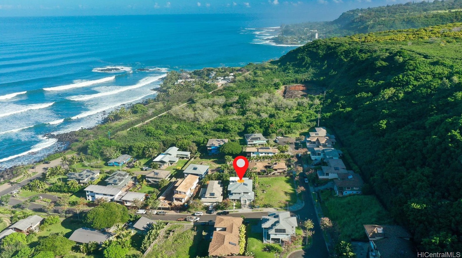 61-136 Tutu St, Haleiwa, HI 96712
