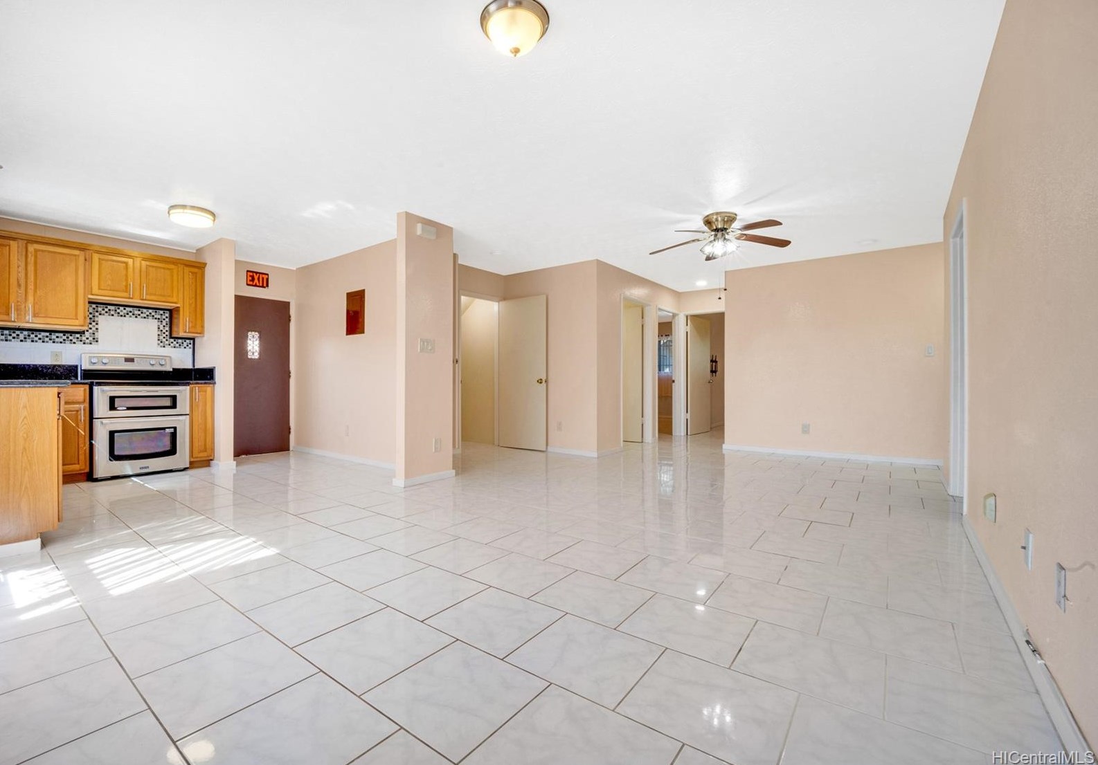 1154 Iomea Pl, Wahiawa, HI 96786
