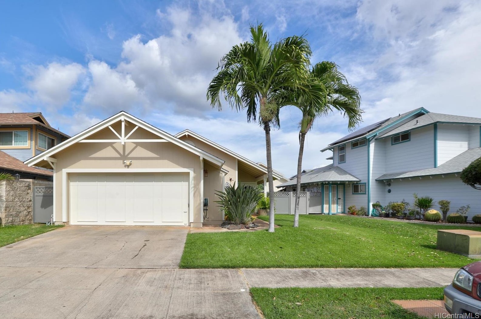 91-1078 Nihopeku St, Kapolei, HI 96707