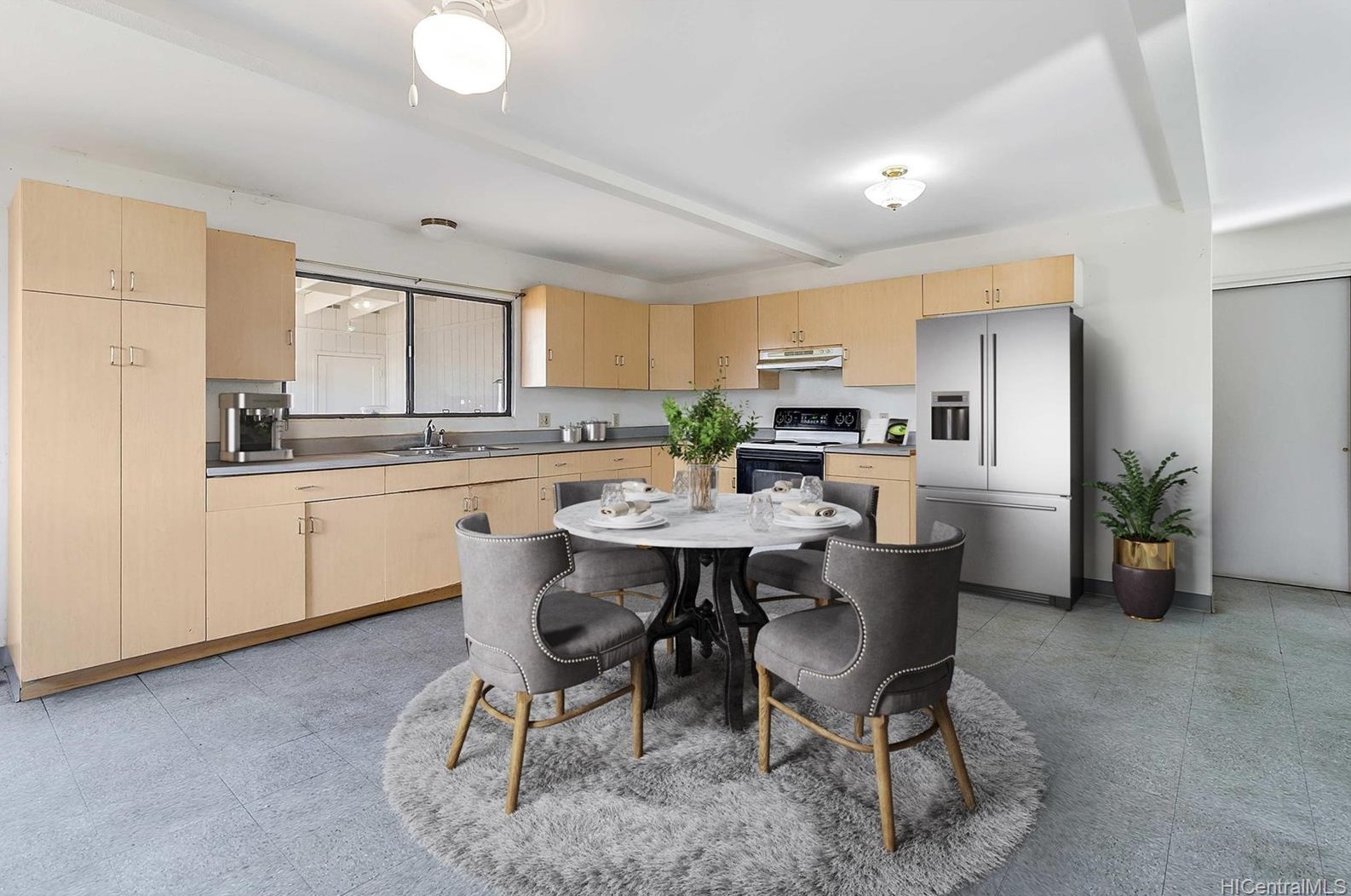 98-143 Olepe Loop, Aiea, HI 96701
