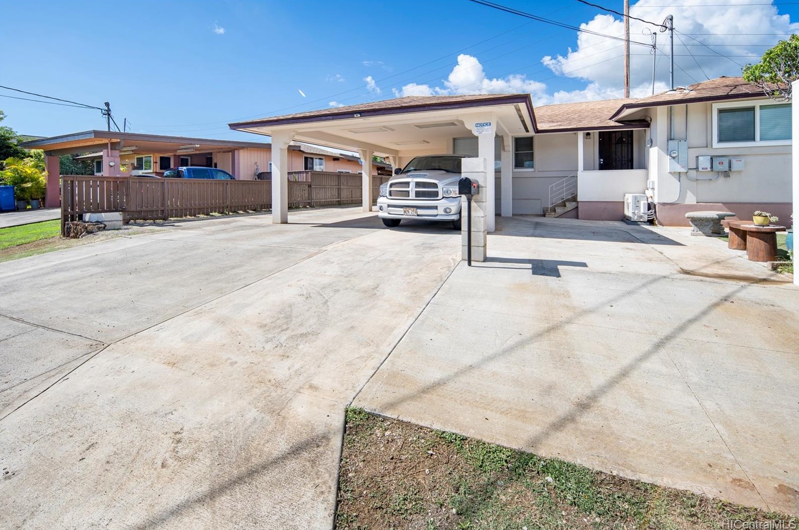 94160 Awamoku St, Waipahu, HI 96797