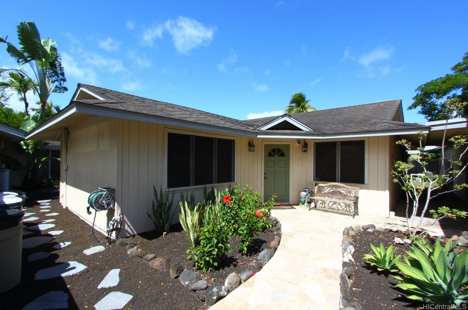 362 Kailua Rd, Kailua, HI 96734-2901