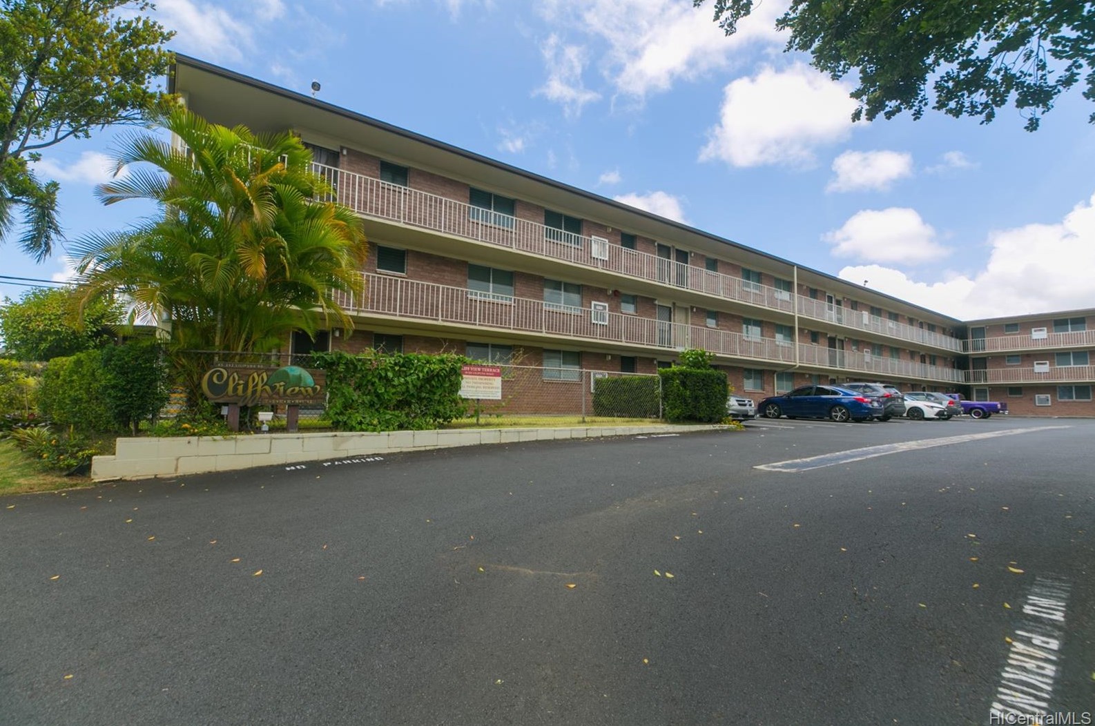 45342 Lilipuna Rd #203, Kaneohe, HI 96744
