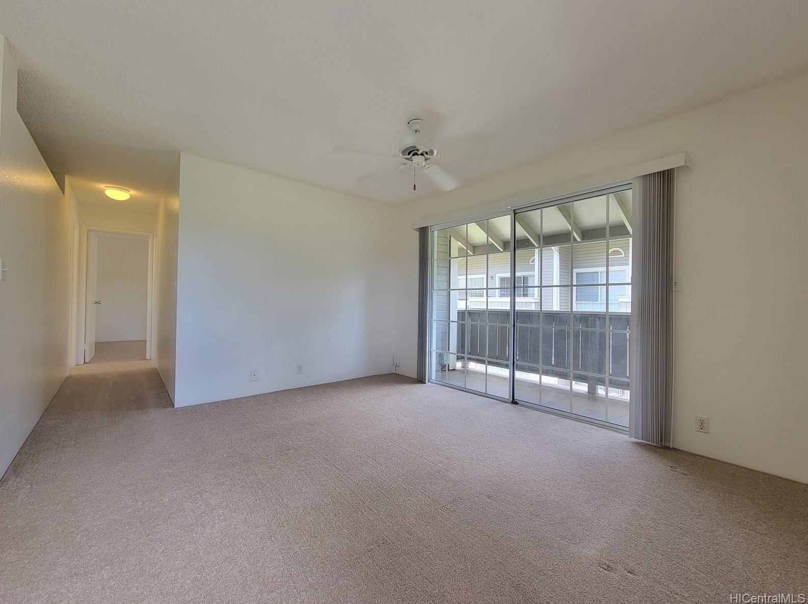 94-1364 Kulewa Loop, Waipahu, HI 96797-4377