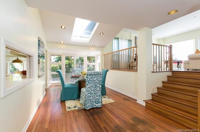 98-1328 Kaonohi St, Aiea, HI 96701