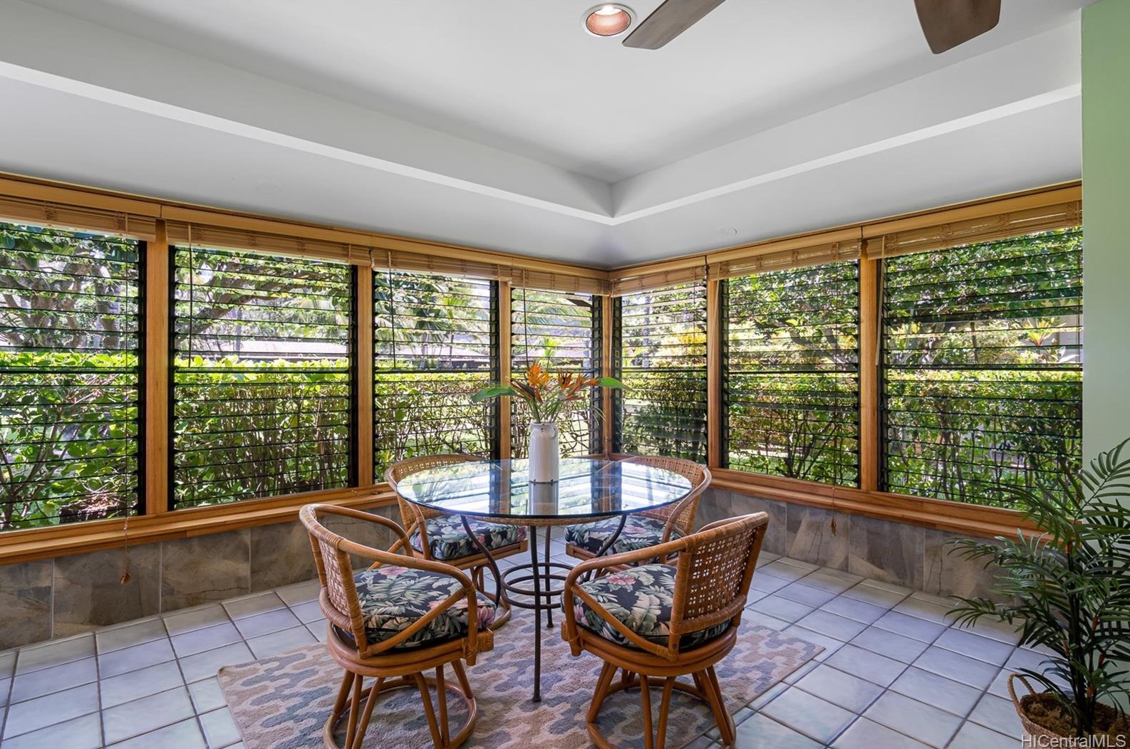 68-615 Farrington Hwy #17a, Waialua, HI 96791