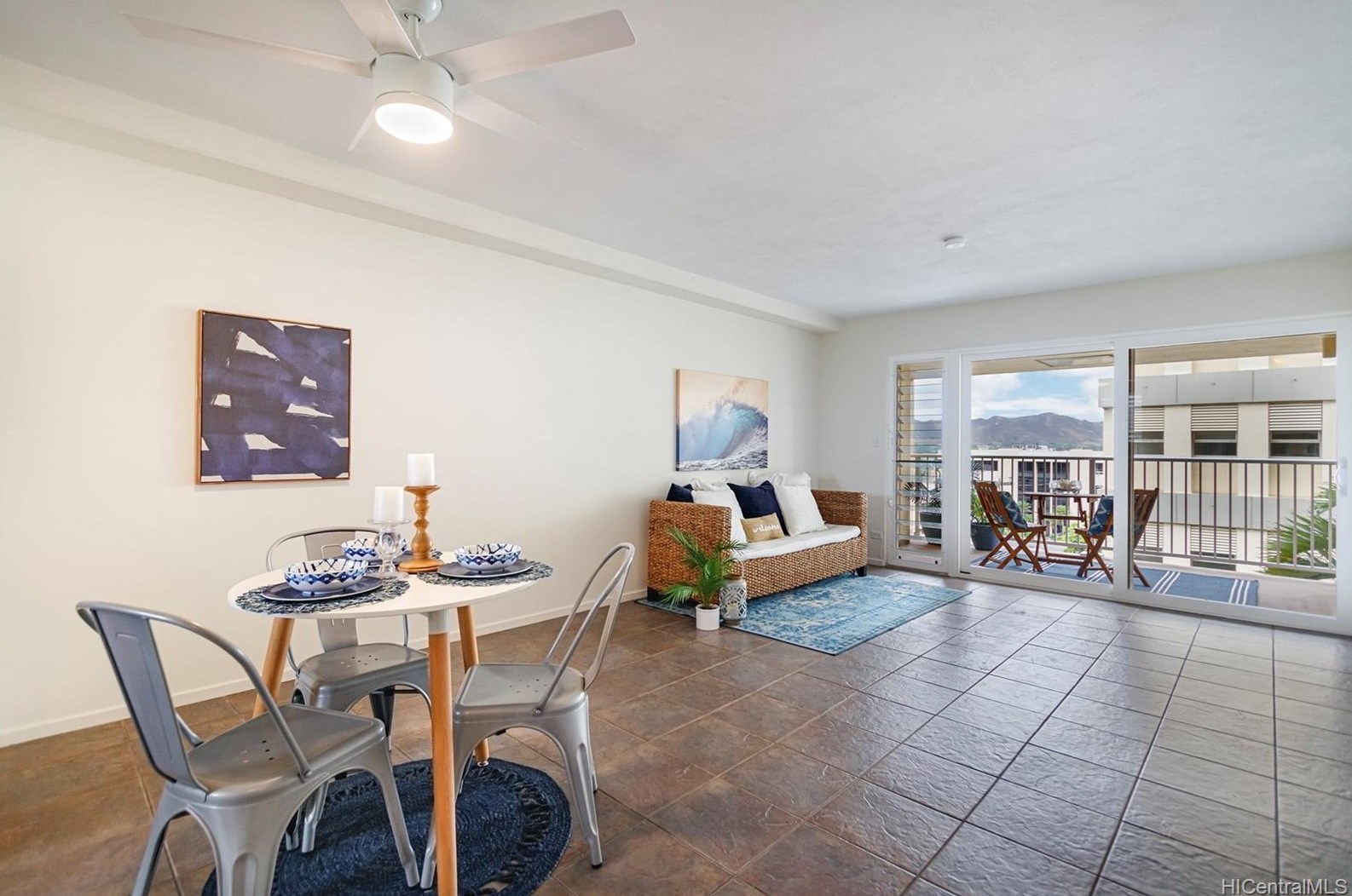 14 Aulike St, Kailua, HI 96734-2740