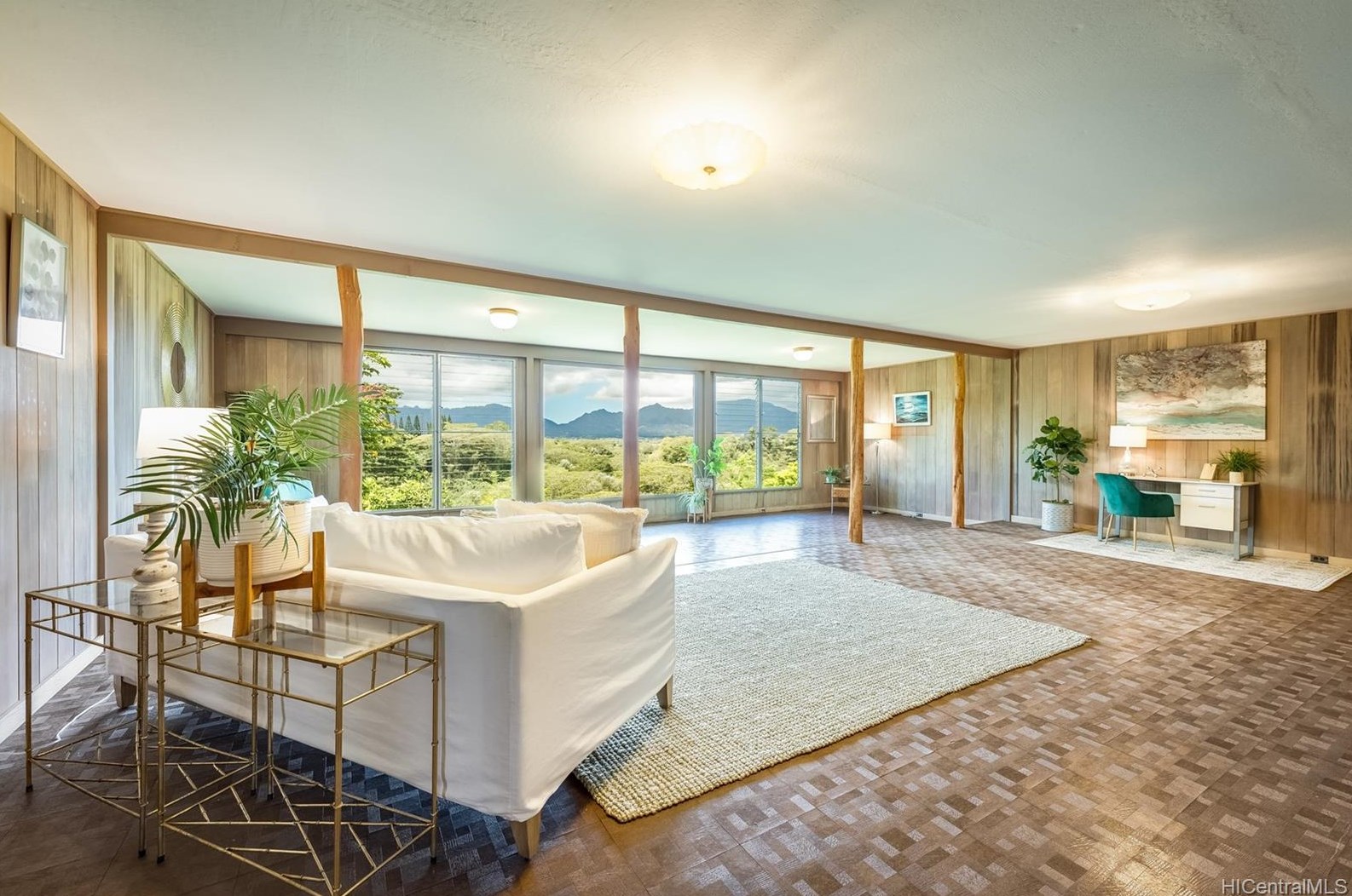 459 Glenview Pl, Wahiawa, HI 96786-2600