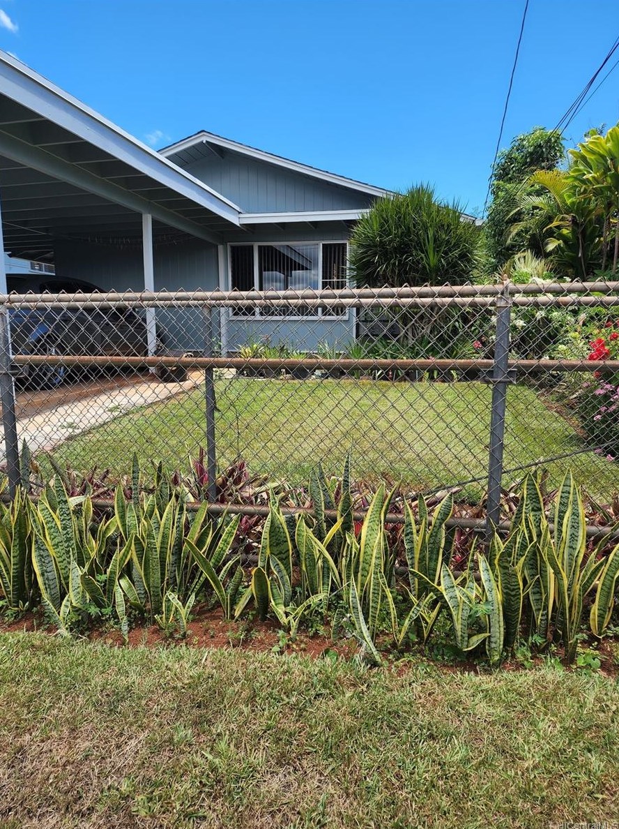 234 Valley Ave, Wahiawa, HI 96786