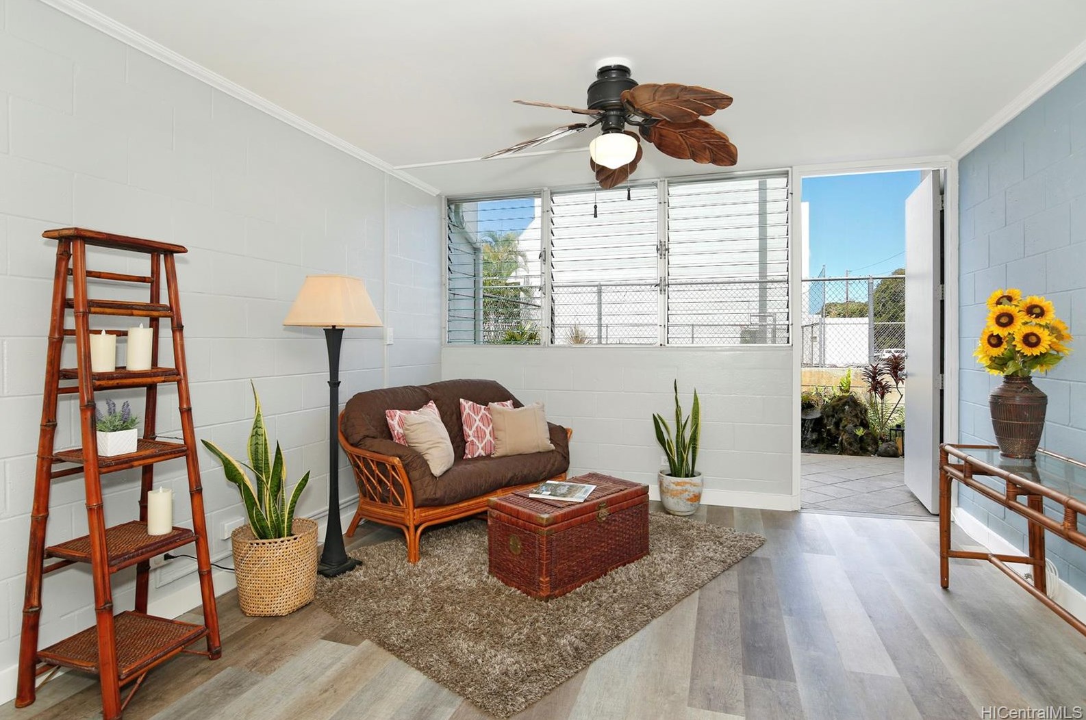 46-280 Kahuhipa St #b101, Kaneohe, HI 96744