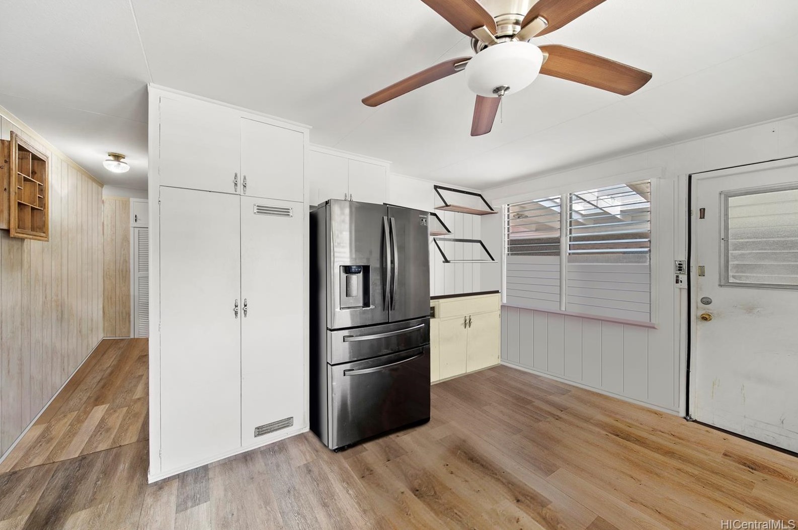 1065 Keolu Dr, Kailua, HI 96734